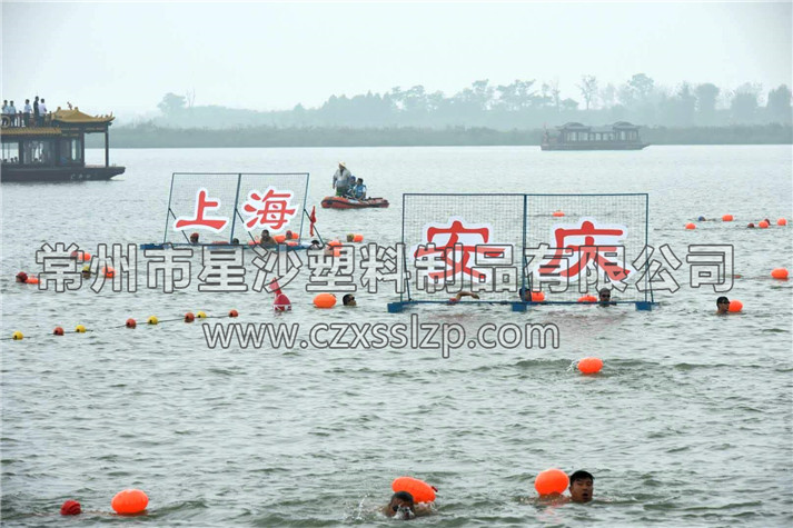 句容鐵人三項(xiàng)比賽浮筒碼頭-常州市星沙塑料制品有限公司2